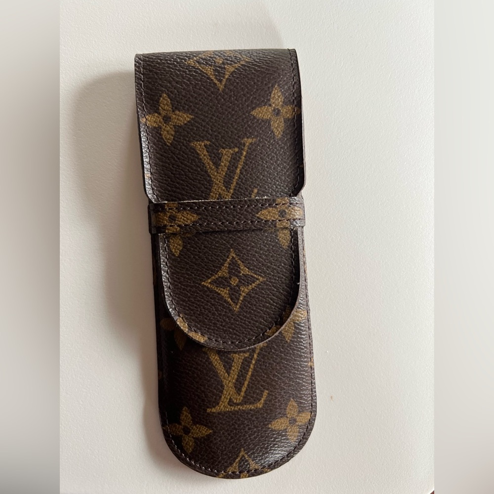 Authentic Louis Vuitton pen holder